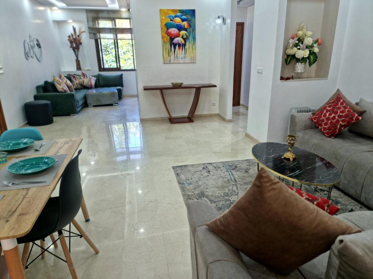 شقة Luxury Family House With Garden View الدار البيضاء المظهر الخارجي الصورة